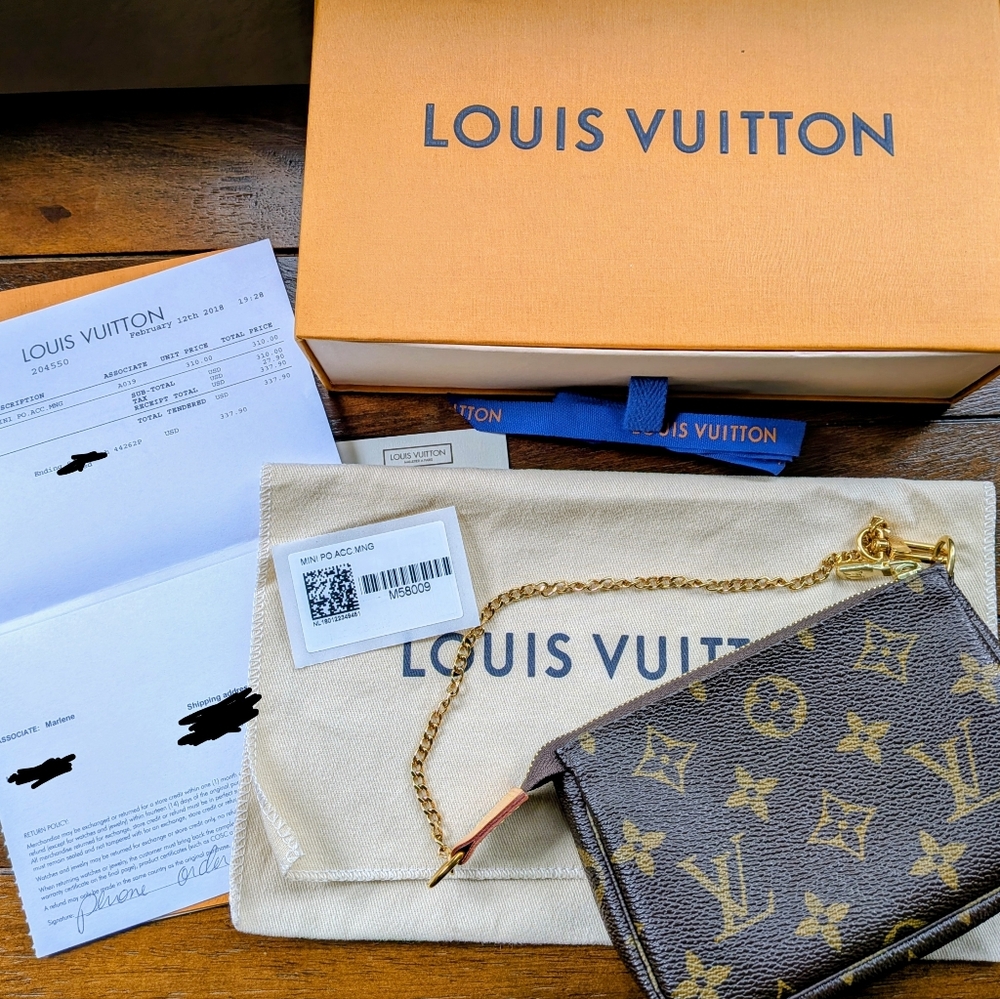Louis Vuitton Monogram Wallet with Chain